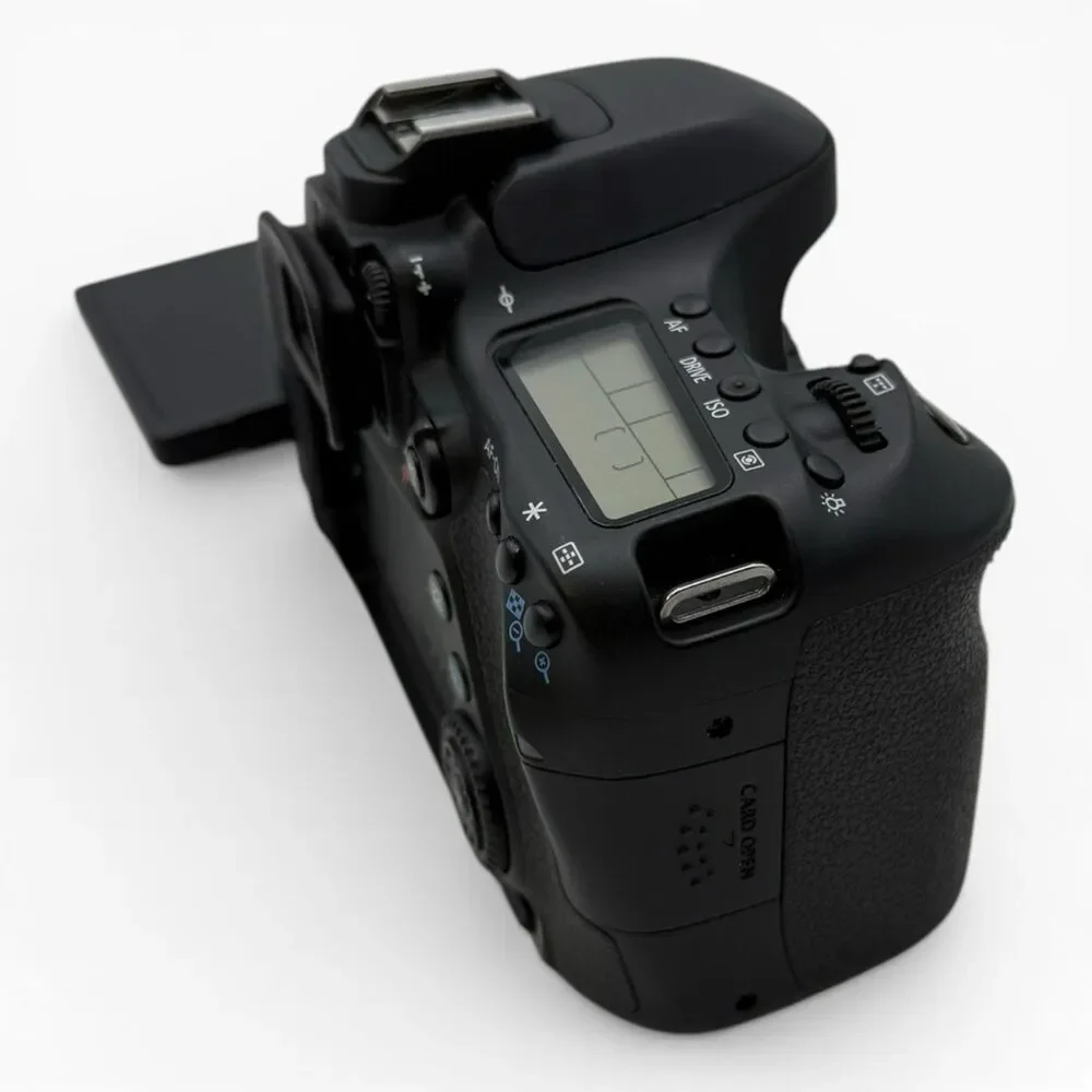 Canon EOS 80D 24.2MP Digital SLR Camera, Battery & Charger Shutter 4093